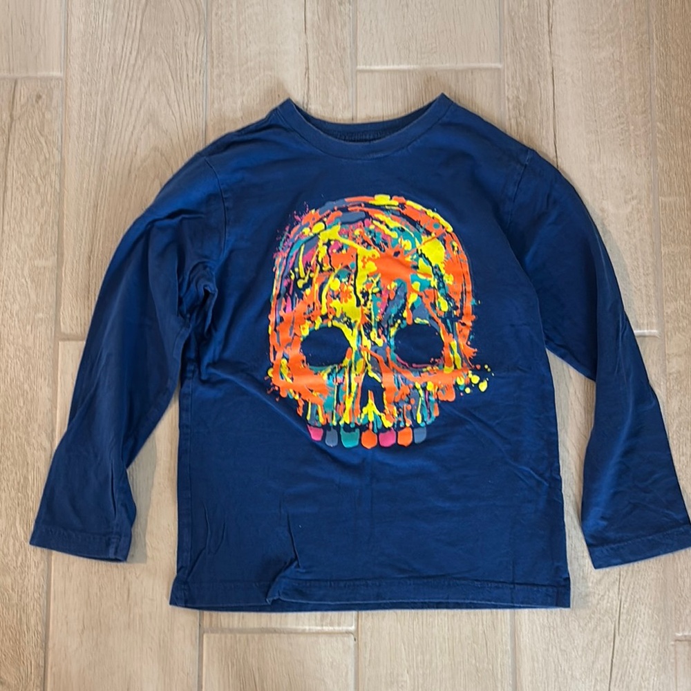 1989 Place Blue Long Sleeve with Vibrant Skull Design